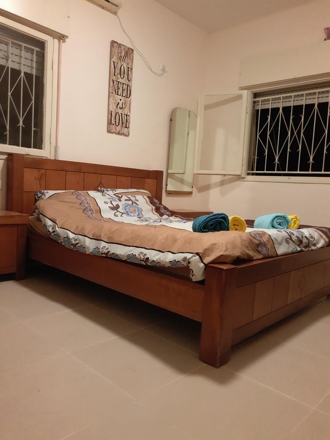 Apartamento 3 Stairs Only To Cozy Flat On Hillel St Haifa Exterior foto