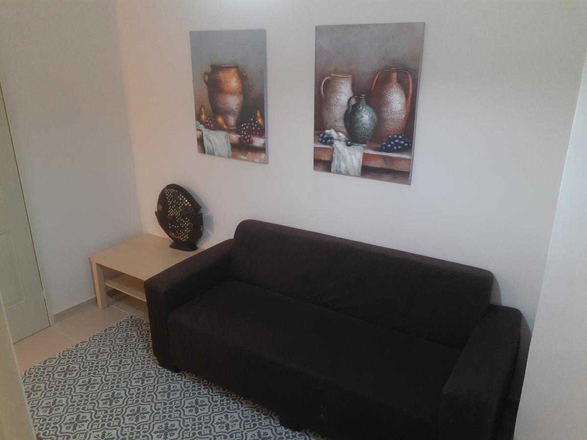 Apartamento 3 Stairs Only To Cozy Flat On Hillel St Haifa Exterior foto