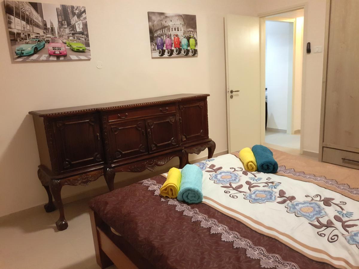Apartamento 3 Stairs Only To Cozy Flat On Hillel St Haifa Exterior foto