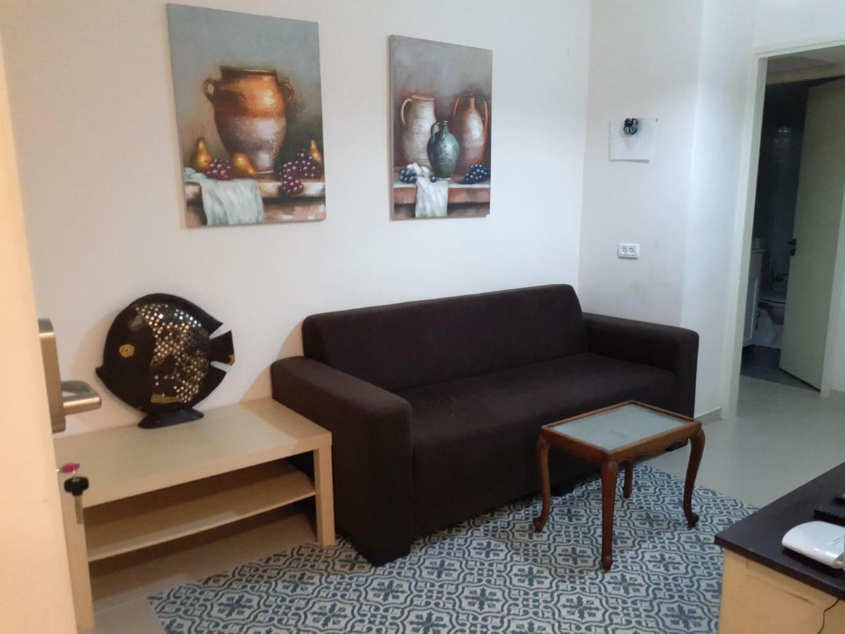 Apartamento 3 Stairs Only To Cozy Flat On Hillel St Haifa Exterior foto